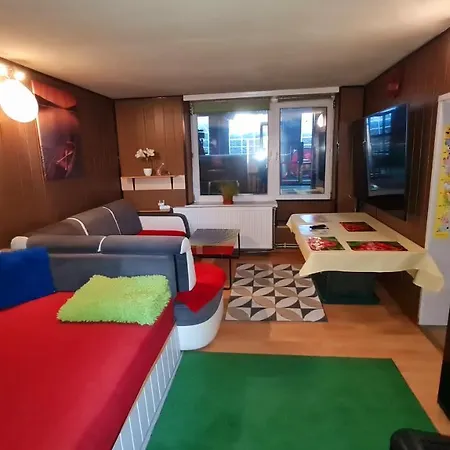 Park Slaski 아파트 *